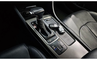 Kia K5 - автомобили, коли, обяви за нови и употребявани 8