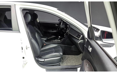 Kia K5 - автомобили, коли, обяви за нови и употребявани 11