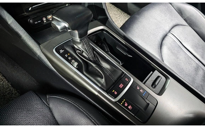 Kia K5 - автомобили, коли, обяви за нови и употребявани 8