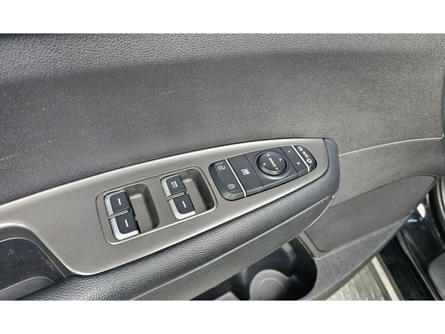 Kia K5 - автомобили, коли, обяви за нови и употребявани 11