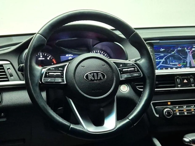 Kia K5 - автомобили, коли, обяви за нови и употребявани 5