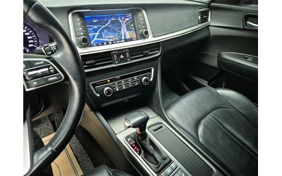 Kia K5 - автомобили, коли, обяви за нови и употребявани 8