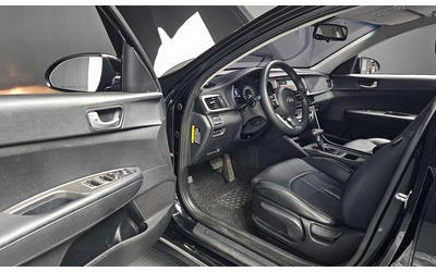 Kia K5 - автомобили, коли, обяви за нови и употребявани 10