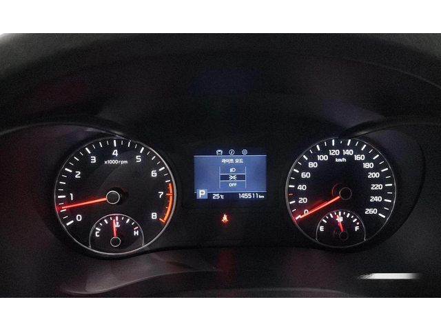 Kia K5 - автомобили, коли, обяви за нови и употребявани 7