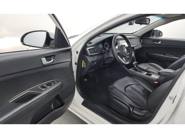 Kia K5 - автомобили, коли, обяви за нови и употребявани 9