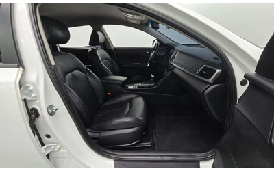 Kia K5 - автомобили, коли, обяви за нови и употребявани 10