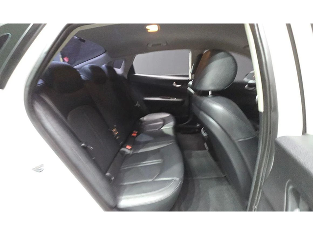 Kia K5 - автомобили, коли, обяви за нови и употребявани 11