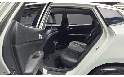 Kia K5 - автомобили, коли, обяви за нови и употребявани 12