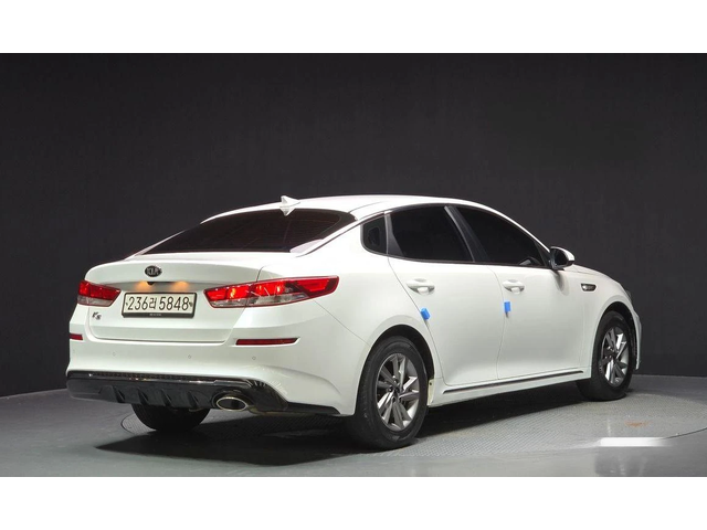 Kia K5 - автомобили, коли, обяви за нови и употребявани 1