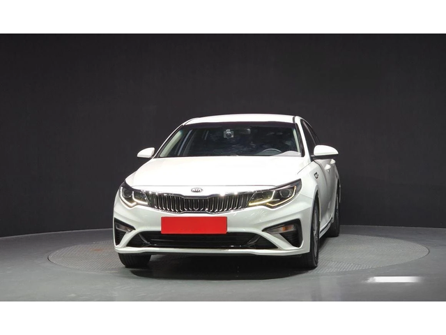 Kia K5 - автомобили, коли, обяви за нови и употребявани 2