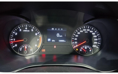 Kia K5 - автомобили, коли, обяви за нови и употребявани 7