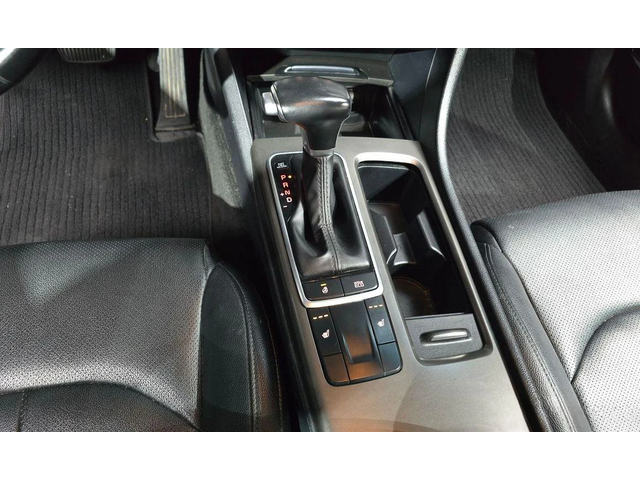 Kia K5 - автомобили, коли, обяви за нови и употребявани 8