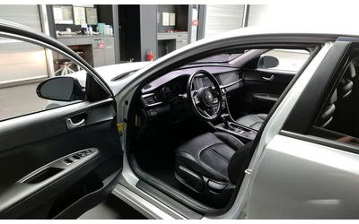 Kia K5 - автомобили, коли, обяви за нови и употребявани 10