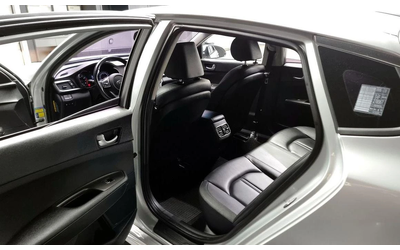 Kia K5 - автомобили, коли, обяви за нови и употребявани 11