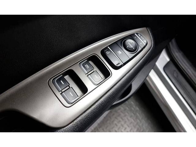 Kia K5 - автомобили, коли, обяви за нови и употребявани 14