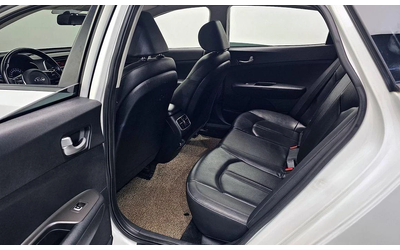 Kia K5 - автомобили, коли, обяви за нови и употребявани 12