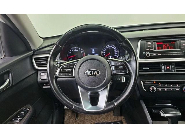 Kia K5 - автомобили, коли, обяви за нови и употребявани 13