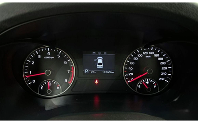 Kia K5 - автомобили, коли, обяви за нови и употребявани 7