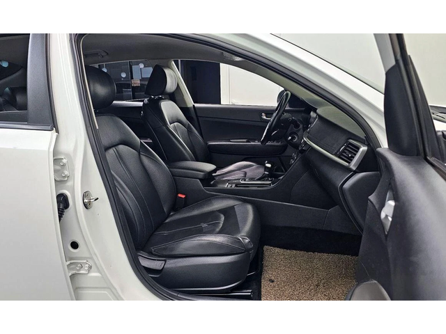 Kia K5 - автомобили, коли, обяви за нови и употребявани 9