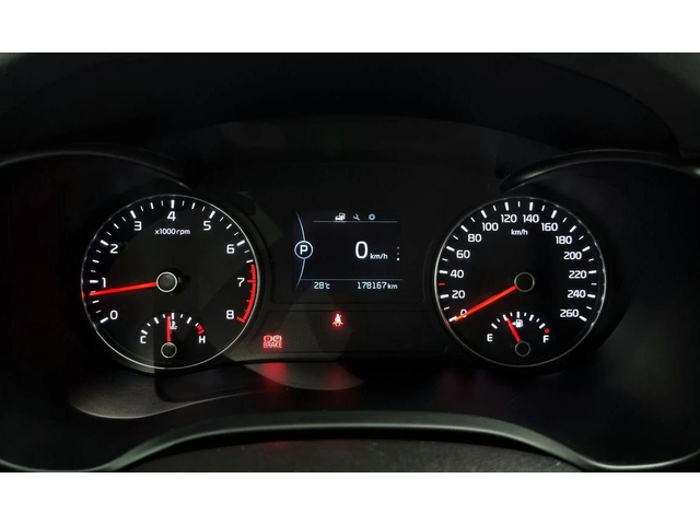 Kia K5 LPG - автомобили, коли, обяви за нови и употребявани 7