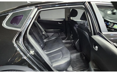 Kia K5 - автомобили, коли, обяви за нови и употребявани 11