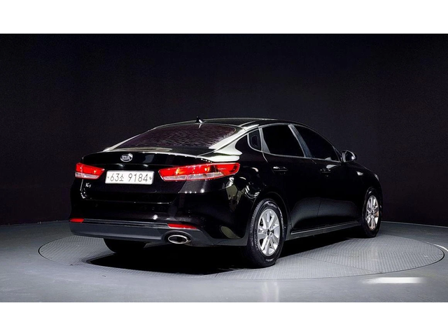 Kia K5 - автомобили, коли, обяви за нови и употребявани 1