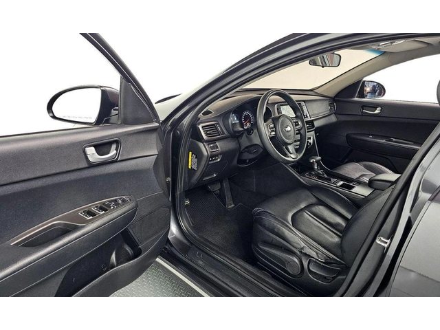 Kia K5 - автомобили, коли, обяви за нови и употребявани 11