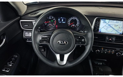 Kia K5 - автомобили, коли, обяви за нови и употребявани 12
