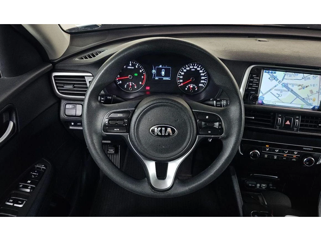 Kia K5 - автомобили, коли, обяви за нови и употребявани 12