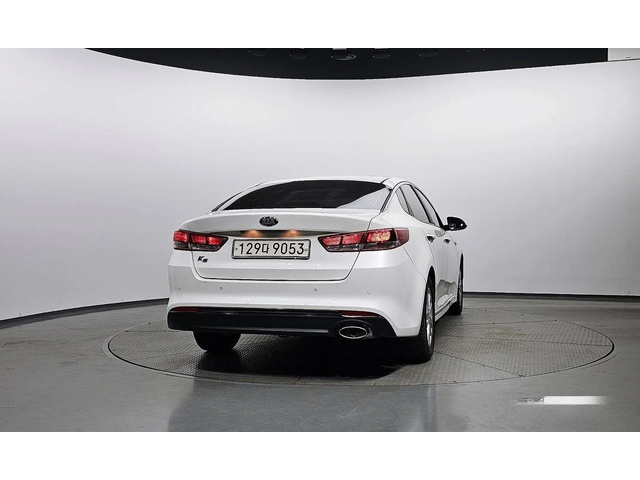 Kia K5 LPG - автомобили, коли, обяви за нови и употребявани 3