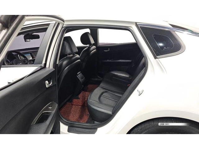 Kia K5 LPG - автомобили, коли, обяви за нови и употребявани 5