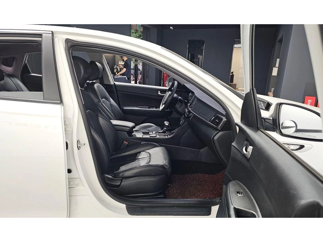 Kia K5 LPG - автомобили, коли, обяви за нови и употребявани 6