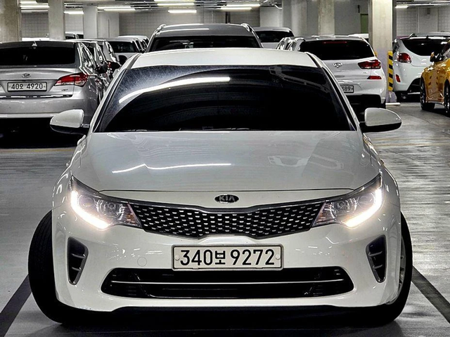 Kia K5 - автомобили, коли, обяви за нови и употребявани 1