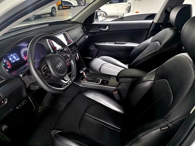 Kia K5 - автомобили, коли, обяви за нови и употребявани 6