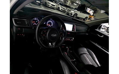 Kia K5 - автомобили, коли, обяви за нови и употребявани 7