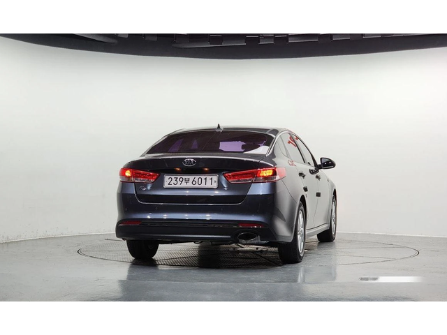 Kia K5 LPG - автомобили, коли, обяви за нови и употребявани 3