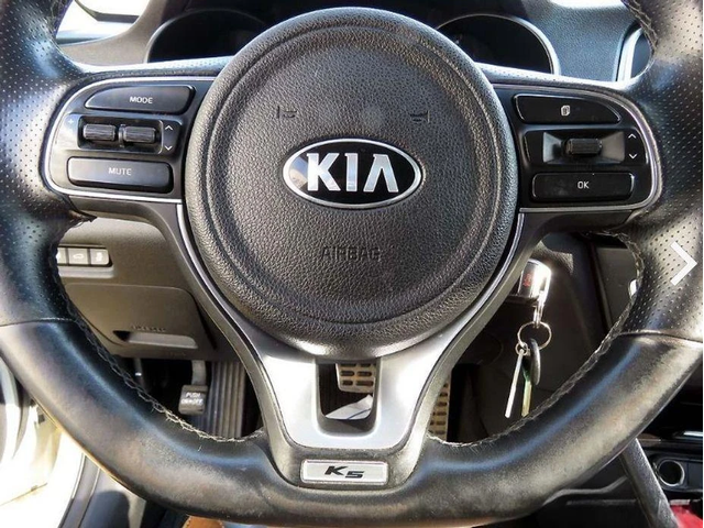 Kia K5 LPG - автомобили, коли, обяви за нови и употребявани 10