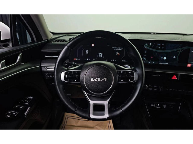 Kia K5 2.0 LPG PRESTIGE* НИСКИ КИЛОМЕТРИ* - автомобили, коли, обяви за нови и употребявани 14