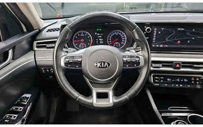 Kia K5 - автомобили, коли, обяви за нови и употребявани 12