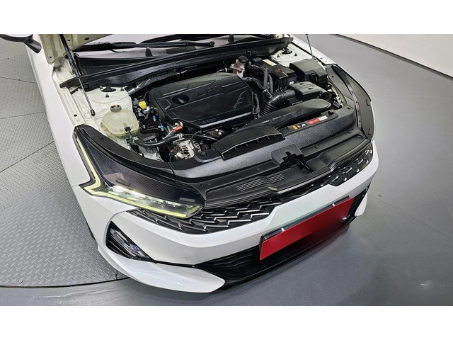 Kia K5 - автомобили, коли, обяви за нови и употребявани 5