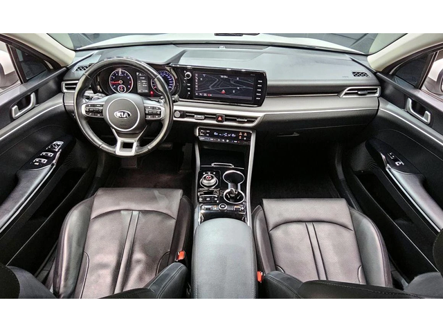 Kia K5 - автомобили, коли, обяви за нови и употребявани 6