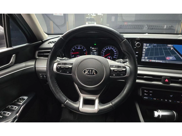 Kia K5 - автомобили, коли, обяви за нови и употребявани 12