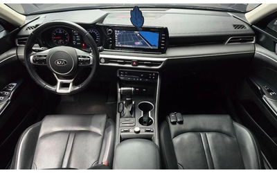 Kia K5 - автомобили, коли, обяви за нови и употребявани 6