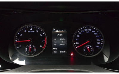 Kia K5 - автомобили, коли, обяви за нови и употребявани 7