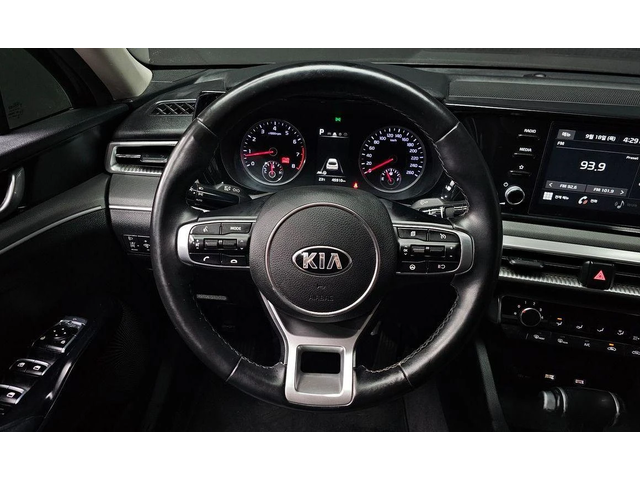 Kia K5 - автомобили, коли, обяви за нови и употребявани 12