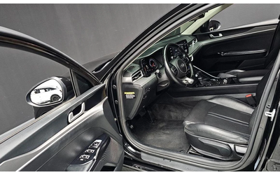 Kia K5 - автомобили, коли, обяви за нови и употребявани 9