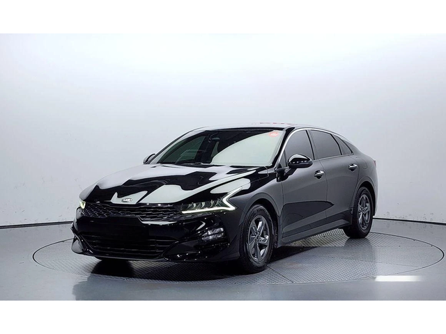 Kia K5 - автомобили, коли, обяви за нови и употребявани 0