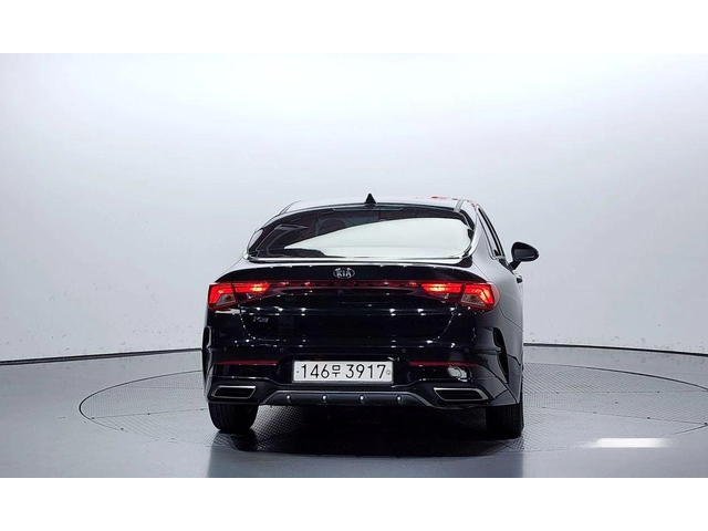 Kia K5 - автомобили, коли, обяви за нови и употребявани 3