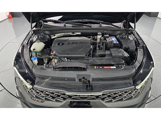 Kia K5 - автомобили, коли, обяви за нови и употребявани 5