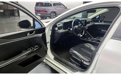 Kia K5 - автомобили, коли, обяви за нови и употребявани 9